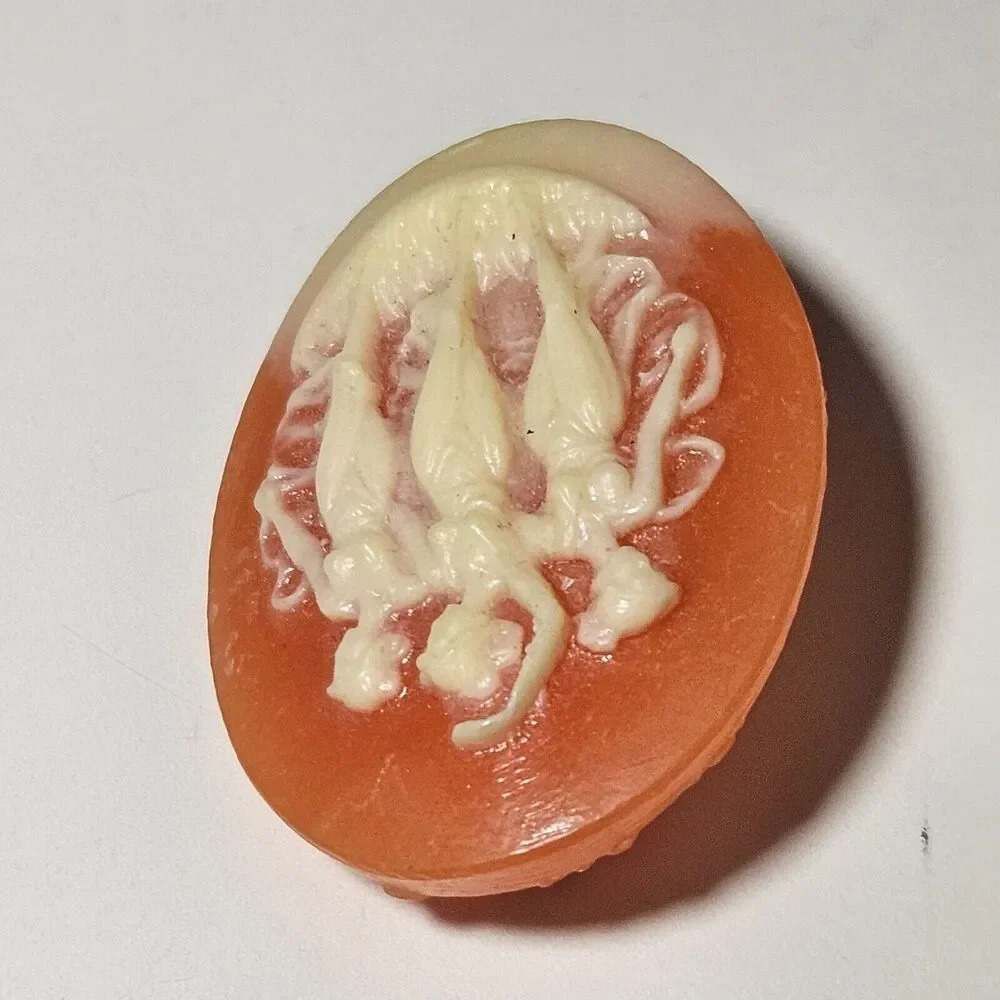 Peach And Cream Cameo Brooch